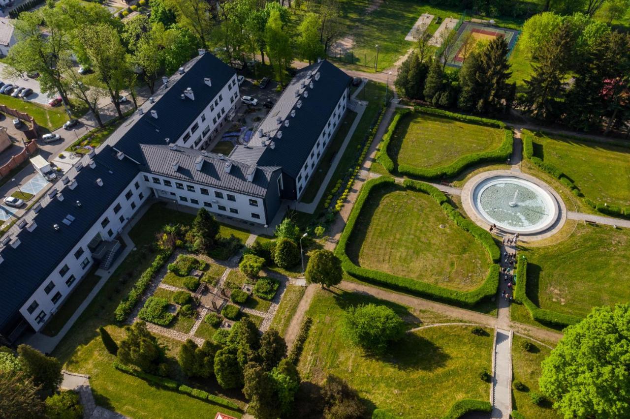 Centrum Rehabilitacji Spolecznej I Zawodowej Zaz Sloneczne Wzgorze Tarnów Exteriér fotografie