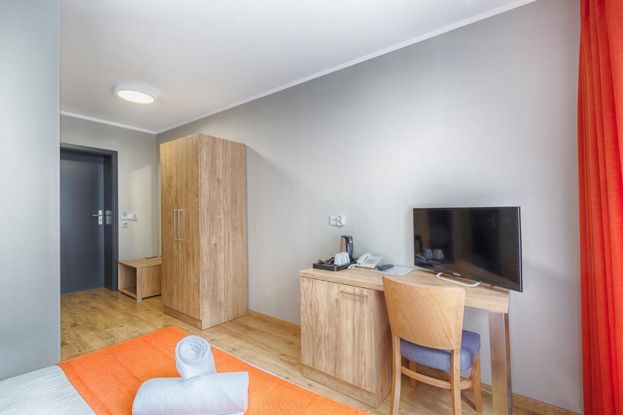 Centrum Rehabilitacji Spolecznej I Zawodowej Zaz Sloneczne Wzgorze Tarnów Exteriér fotografie
