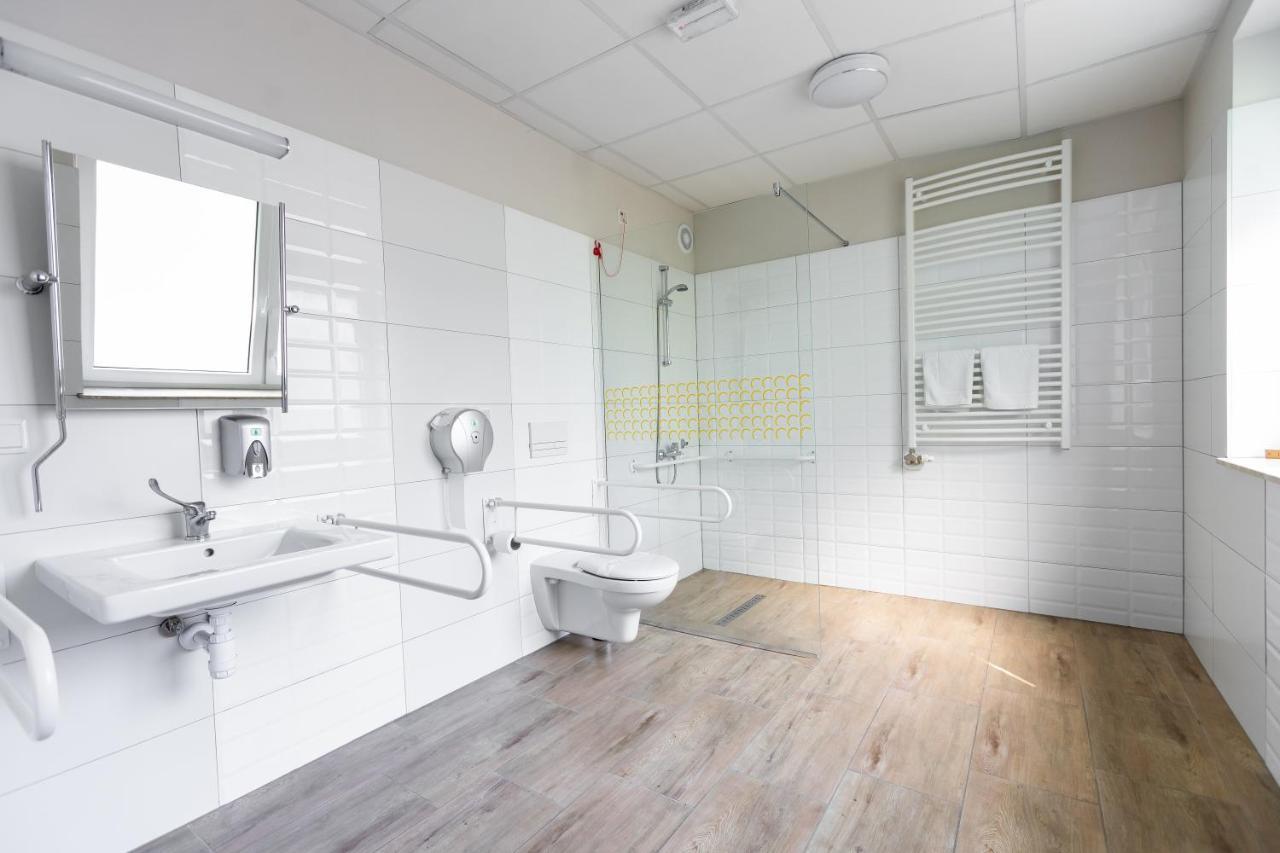 Centrum Rehabilitacji Spolecznej I Zawodowej Zaz Sloneczne Wzgorze Tarnów Exteriér fotografie