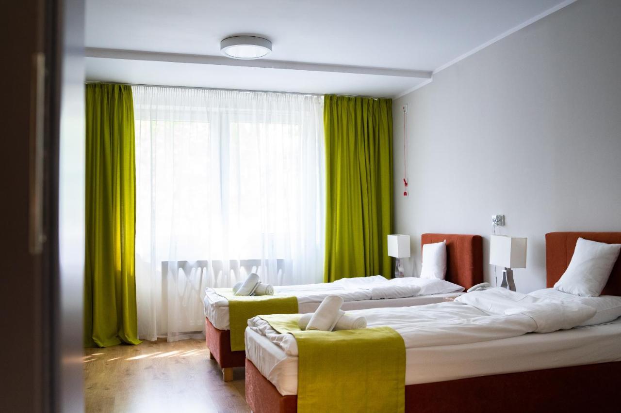 Centrum Rehabilitacji Spolecznej I Zawodowej Zaz Sloneczne Wzgorze Tarnów Exteriér fotografie