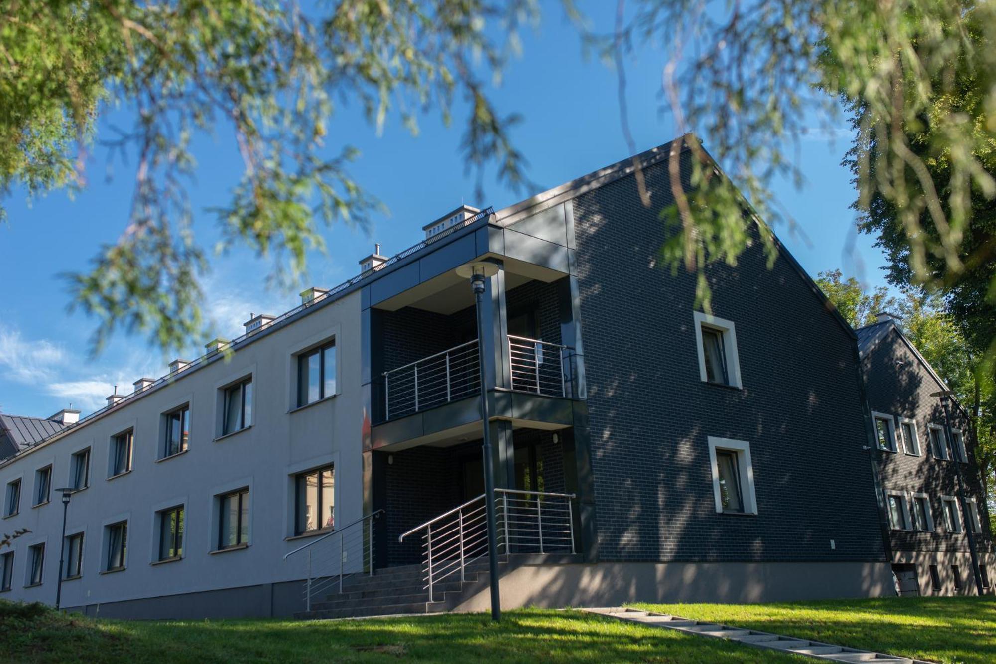 Centrum Rehabilitacji Spolecznej I Zawodowej Zaz Sloneczne Wzgorze Tarnów Exteriér fotografie